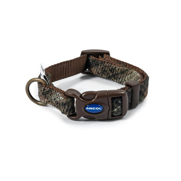 Country Check Adjustable Collar